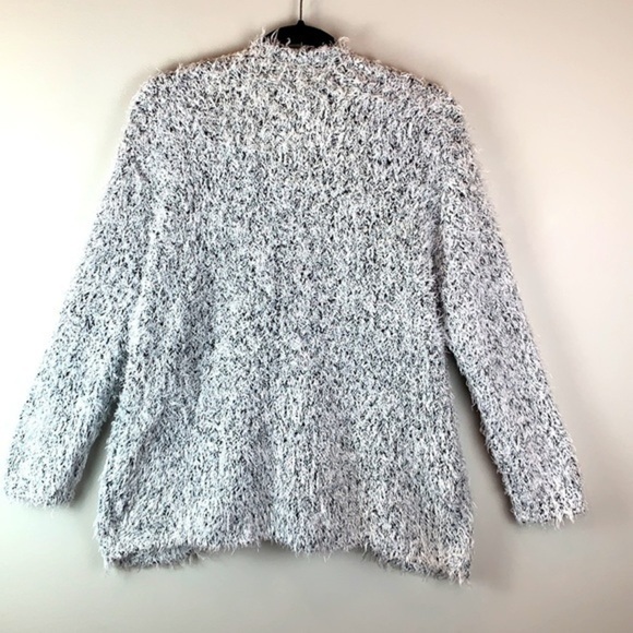 Kensie Black And White Fuzzy Eyelash Open Front Cardigan NWT - Picture 5 of 7